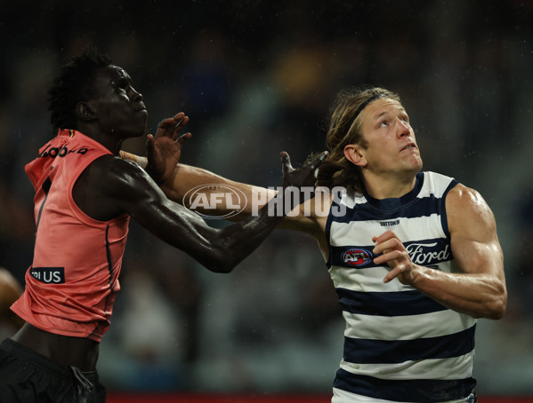 AFL 2025 Round 13 - Geelong v Gold Coast - A-59872045