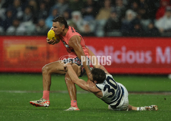 AFL 2025 Round 13 - Geelong v Gold Coast - A-59872522