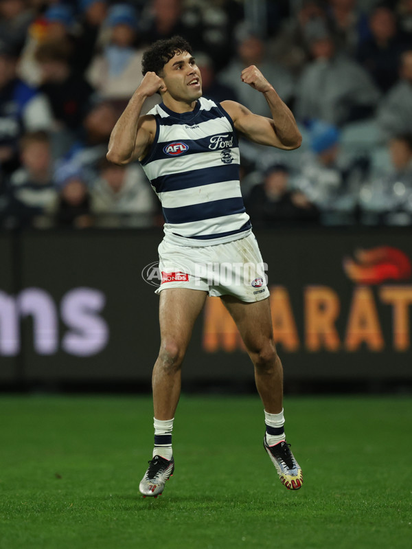 AFL 2025 Round 13 - Geelong v Gold Coast - A-59872573
