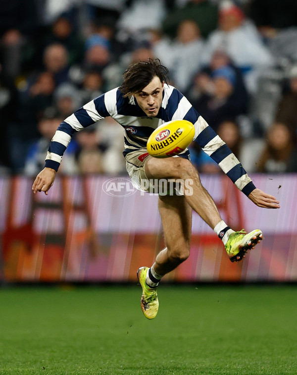 AFL 2025 Round 13 - Geelong v Gold Coast - A-59875316