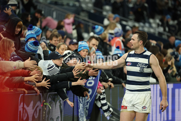 AFL 2025 Round 13 - Geelong v Gold Coast - A-59875683