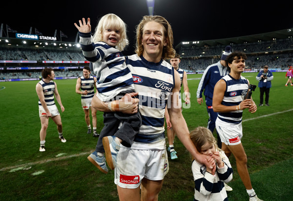 AFL 2025 Round 13 - Geelong v Gold Coast - A-59875687