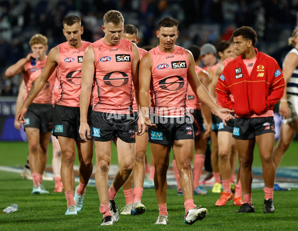 AFL 2025 Round 13 - Geelong v Gold Coast - A-59875707