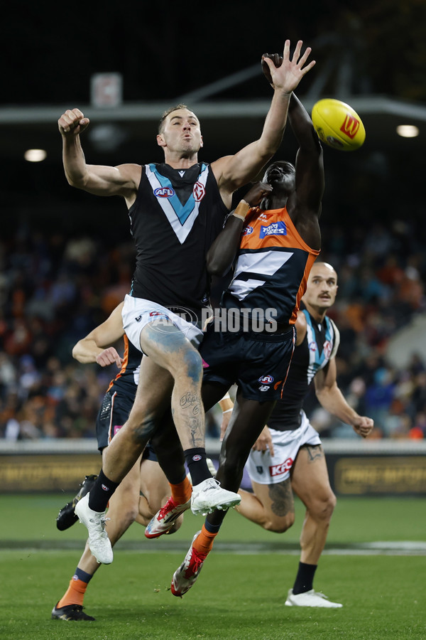 AFL 2025 Round 13 - GWS v Port Adelaide - A-59880417