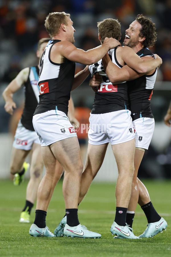 AFL 2025 Round 13 - GWS v Port Adelaide - A-59884227