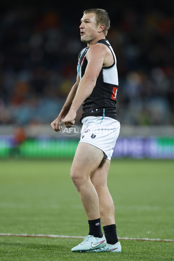 AFL 2025 Round 13 - GWS v Port Adelaide - A-59889001