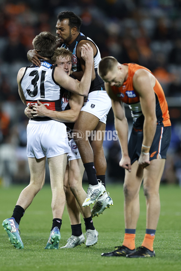 AFL 2025 Round 13 - GWS v Port Adelaide - A-59890074