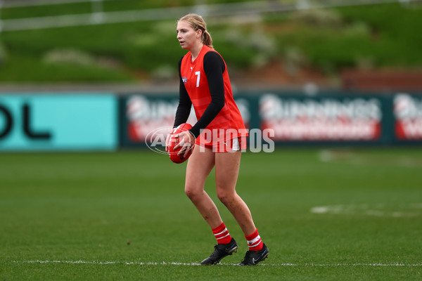 AFL National Academy Girls 2025 - Australia U18 v U23 All Stars - A-59890143