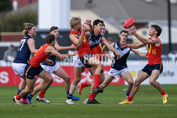 AFL National Championships U18 Boys 2025 - South Australia v Victoria Metro - A-59893124