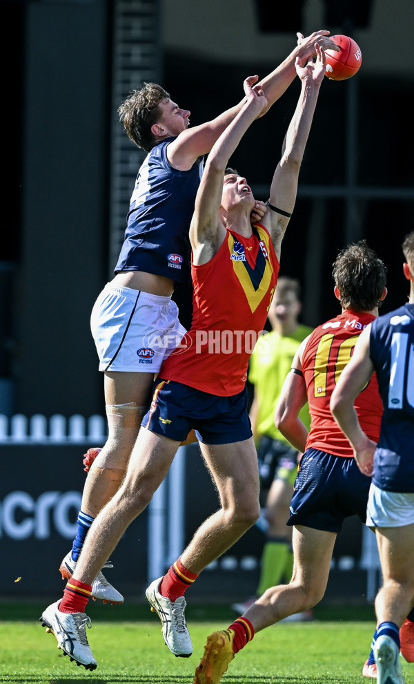 AFL National Championships U18 Boys 2025 - South Australia v Victoria Metro - A-59895415