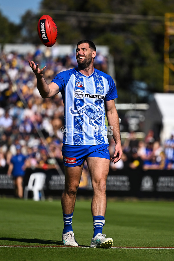 AFL 2025 Round 13 - North Melbourne v West Coast - A-59896117