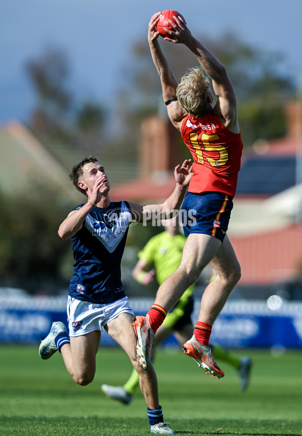 AFL National Championships U18 Boys 2025 - South Australia v Victoria Metro - A-59897703