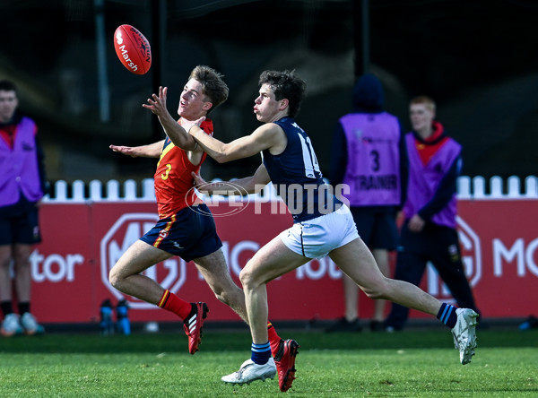 AFL National Championships U18 Boys 2025 - South Australia v Victoria Metro - A-59897718