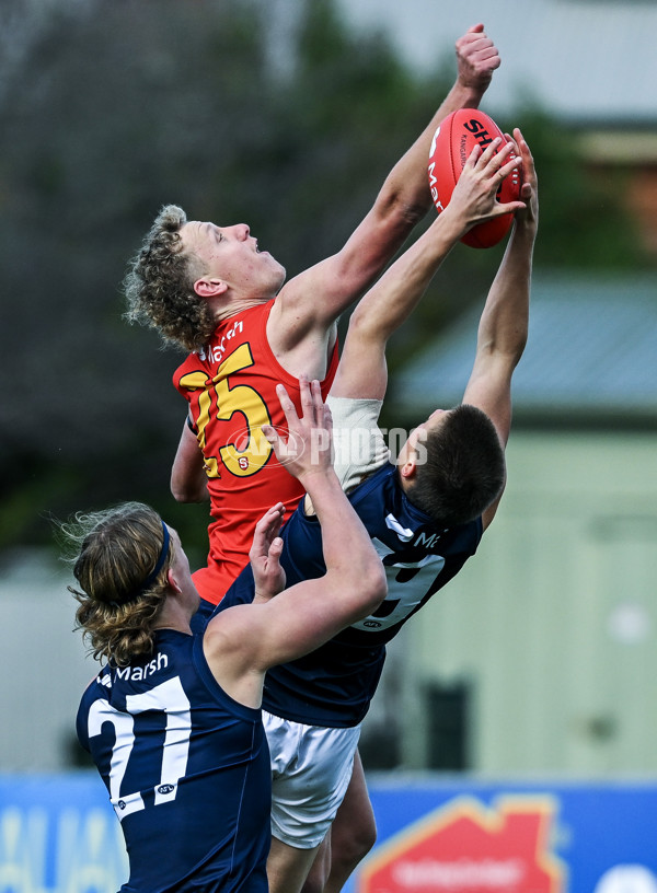 AFL National Championships U18 Boys 2025 - South Australia v Victoria Metro - A-59898901