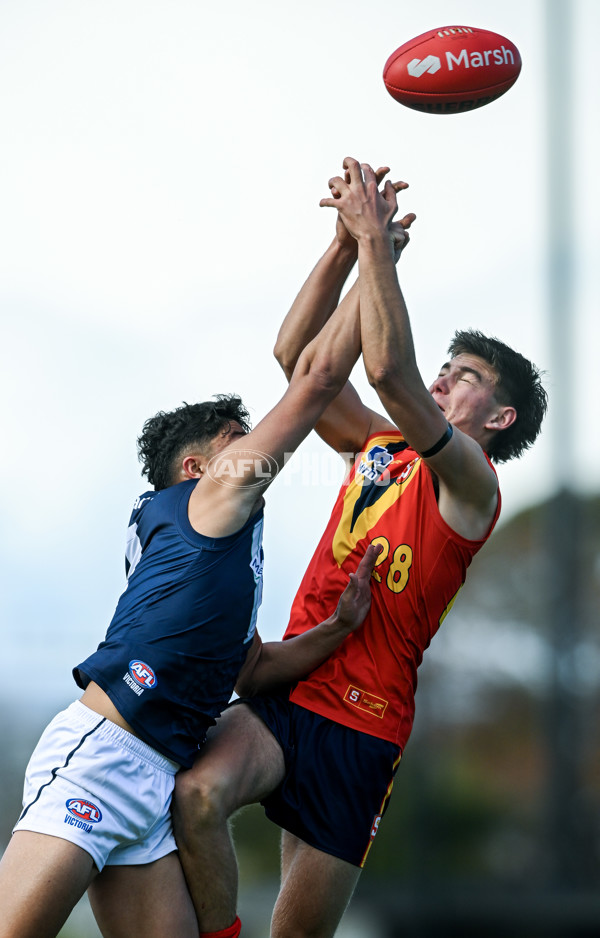 AFL National Championships U18 Boys 2025 - South Australia v Victoria Metro - A-59901923