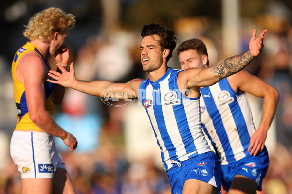 AFL 2025 Round 13 - North Melbourne v West Coast - A-59907268