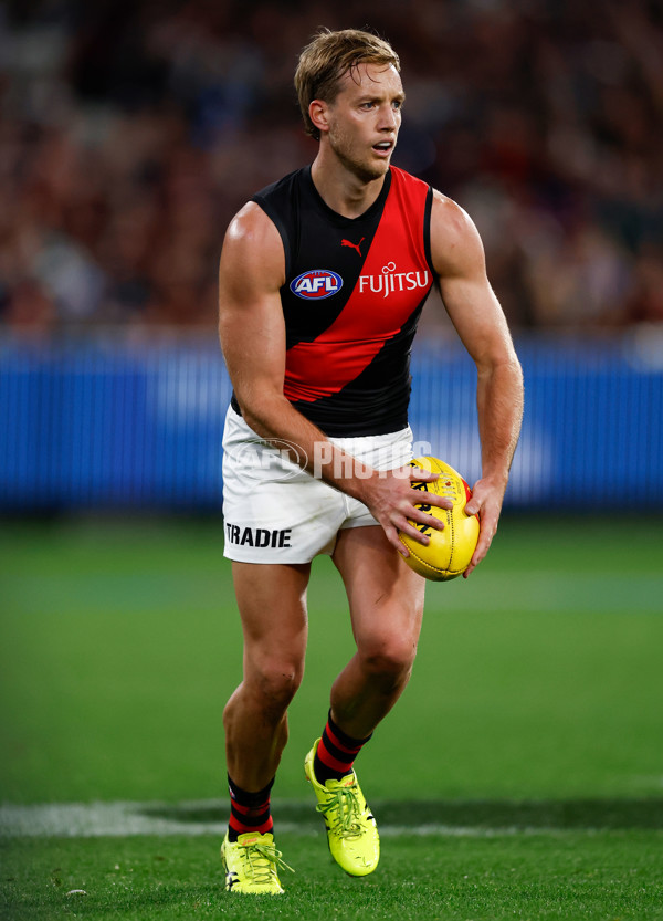 AFL 2025 Round 13 - Carlton v Essendon - A-59912184