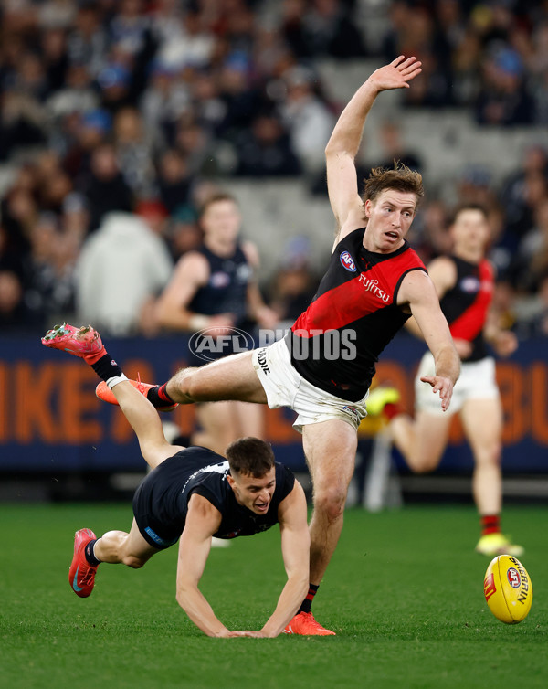 AFL 2025 Round 13 - Carlton v Essendon - A-59914350