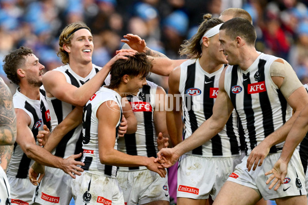 AFL 2025 Round 13 - Melbourne v Collingwood - A-59945741