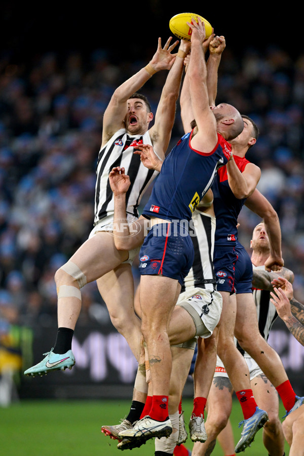 AFL 2025 Round 13 - Melbourne v Collingwood - A-59948152