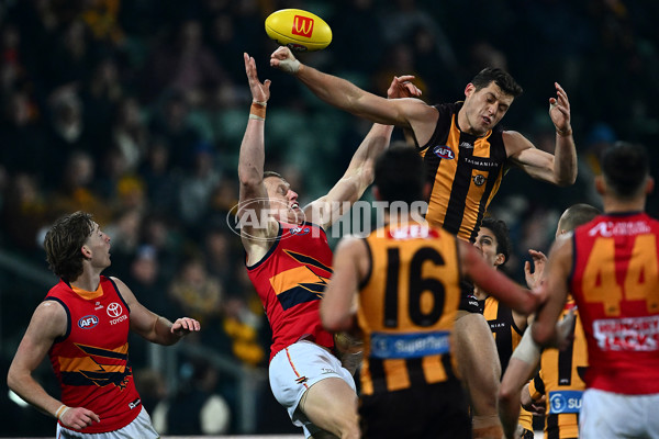 AFL 2025 Round 14 - Hawthorn v Adelaide - A-60008617