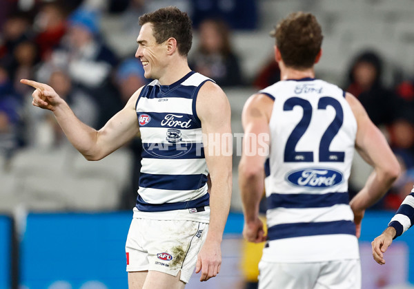 AFL 2025 Round 14 - Essendon v Geelong - A-60031648