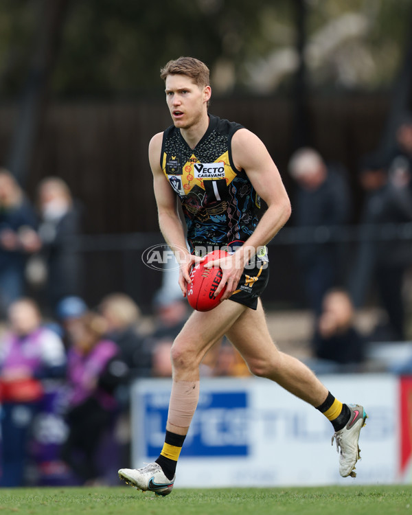VFL 2025 Round 12 - Werribee v Geelong Cats - A-60053002