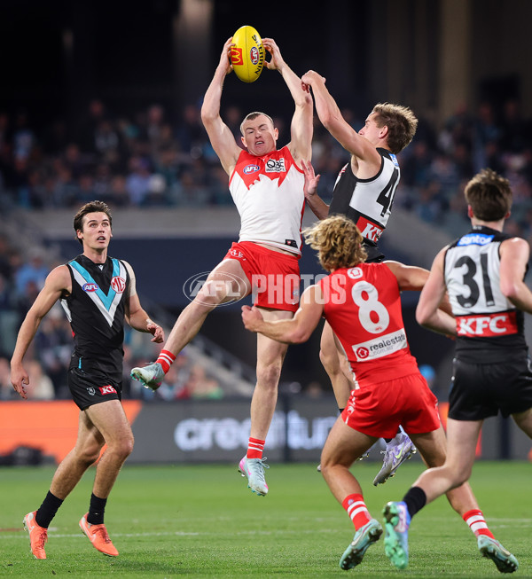 AFL 2025 Round 15 - Port Adelaide v Sydney - A-60156174