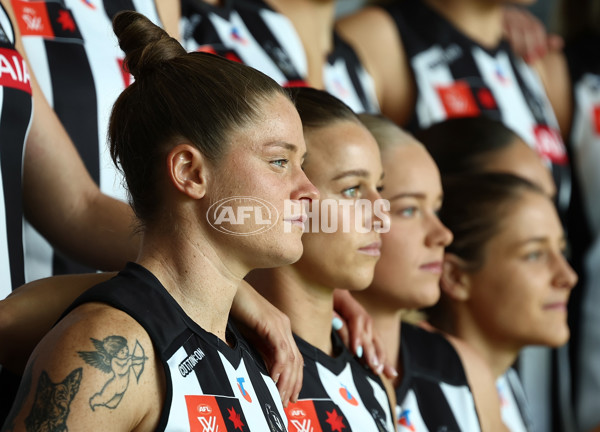 AFLW 2025 Media - Collingwood Team Photo Day - A-60316949