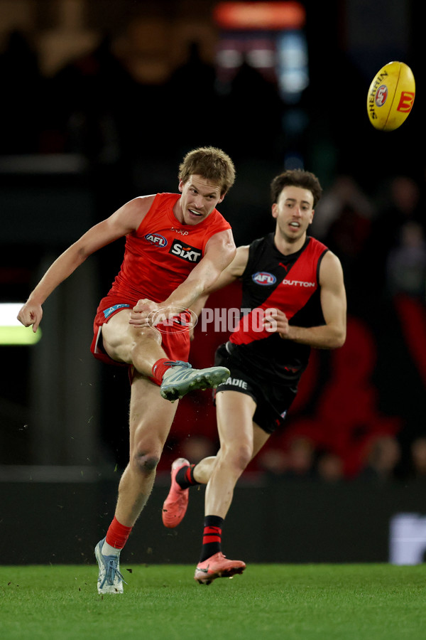 AFL 2025 Round 17 - Essendon v Gold Coast - A-60368874