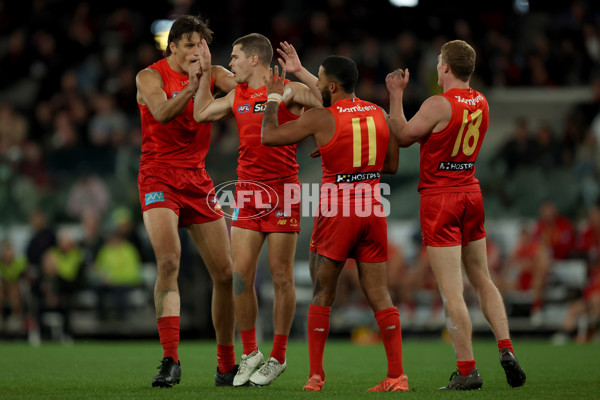 AFL 2025 Round 17 - Essendon v Gold Coast - A-60371498