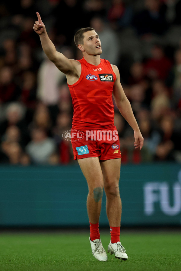 AFL 2025 Round 17 - Essendon v Gold Coast - A-60371500