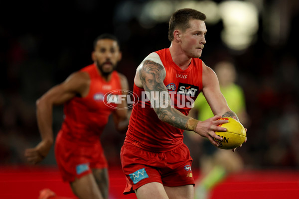 AFL 2025 Round 17 - Essendon v Gold Coast - A-60372330