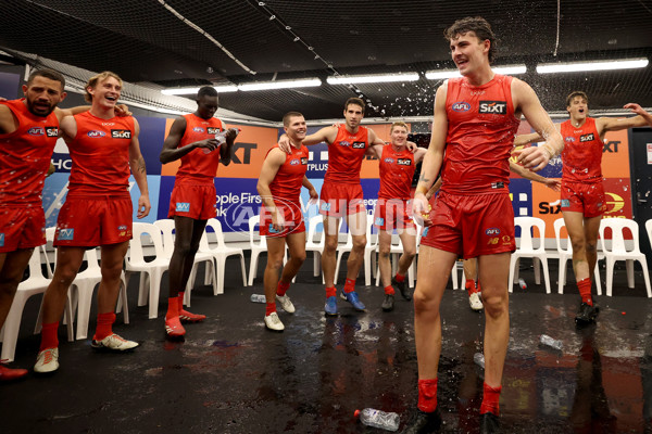 AFL 2025 Round 17 - Essendon v Gold Coast - A-60374258