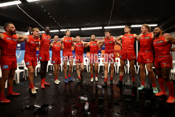 AFL 2025 Round 17 - Essendon v Gold Coast - A-60375240