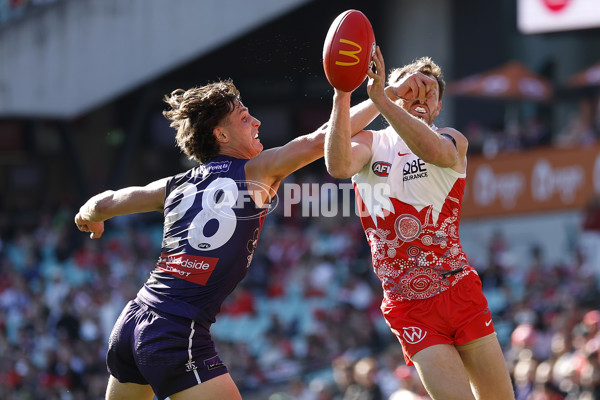 AFL 2025 Round 17 - Sydney v Fremantle - A-60408999