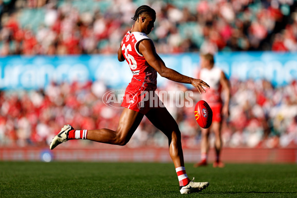 AFL 2025 Round 17 - Sydney v Fremantle - A-60413388