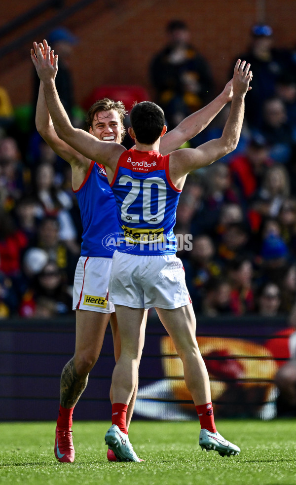 AFL 2025 Round 17 - Adelaide v Melbourne - A-60415234