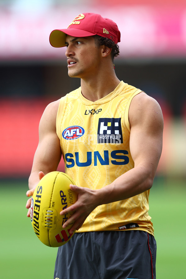 AFL 2025 Training - Gold Coast 090725 - A-60438687