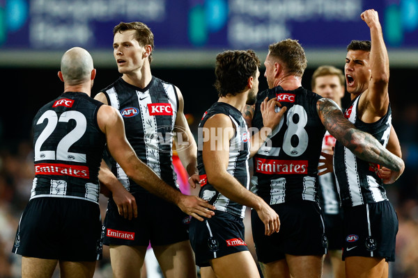 AFL 2025 Round 18 - Gold Coast v Collingwood - A-60475106