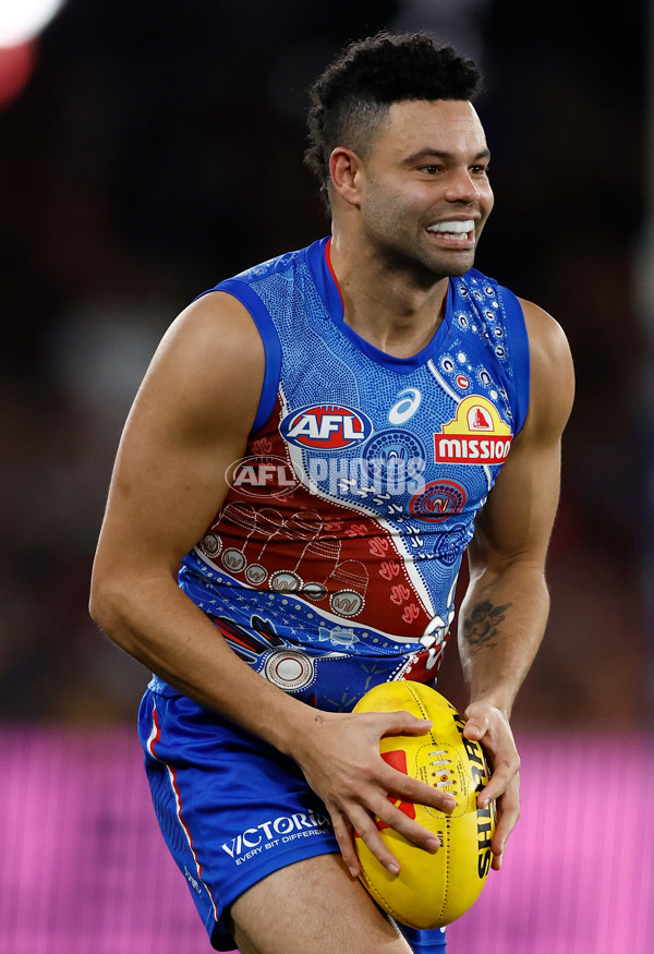 AFL 2025 Round 18 - Western Bulldogs v Adelaide - A-60484400