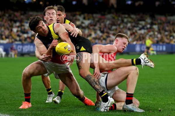 AFL 2025 Round 18 - Richmond v Essendon - A-60515283