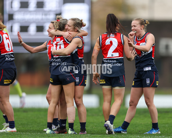VFLW 2025 Round 12 - Darebin v Williamstown - A-60518285