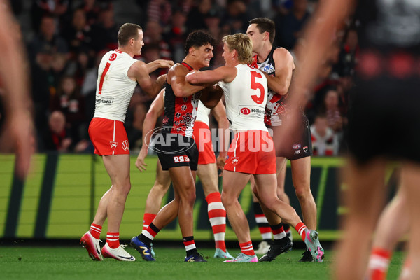 AFL 2025 Round 18 - St Kilda v Sydney - A-60533002