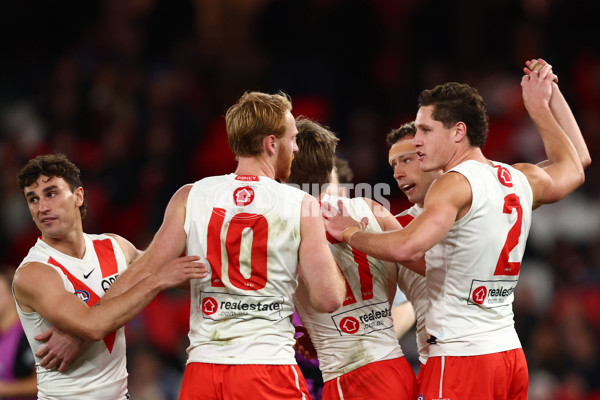 AFL 2025 Round 18 - St Kilda v Sydney - A-60540008