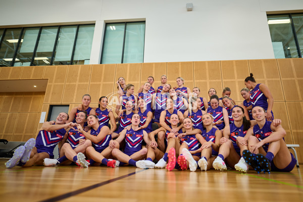 AFLW 2025 Media - Fremantle Team Photo Day - A-60561670