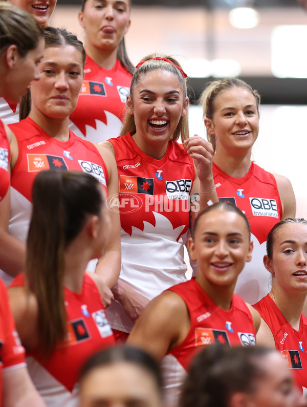 AFLW 2025 Media - Sydney Team Photo Day - A-60582935