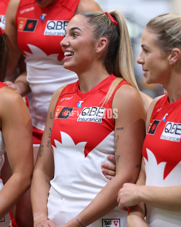AFLW 2025 Media - Sydney Team Photo Day - A-60582939