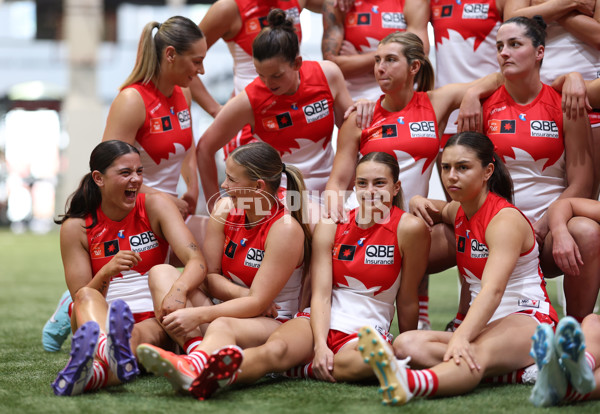 AFLW 2025 Media - Sydney Team Photo Day - A-60582954