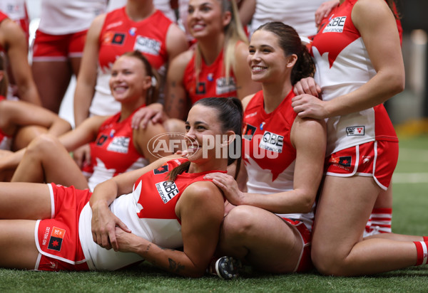 AFLW 2025 Media - Sydney Team Photo Day - A-60582956